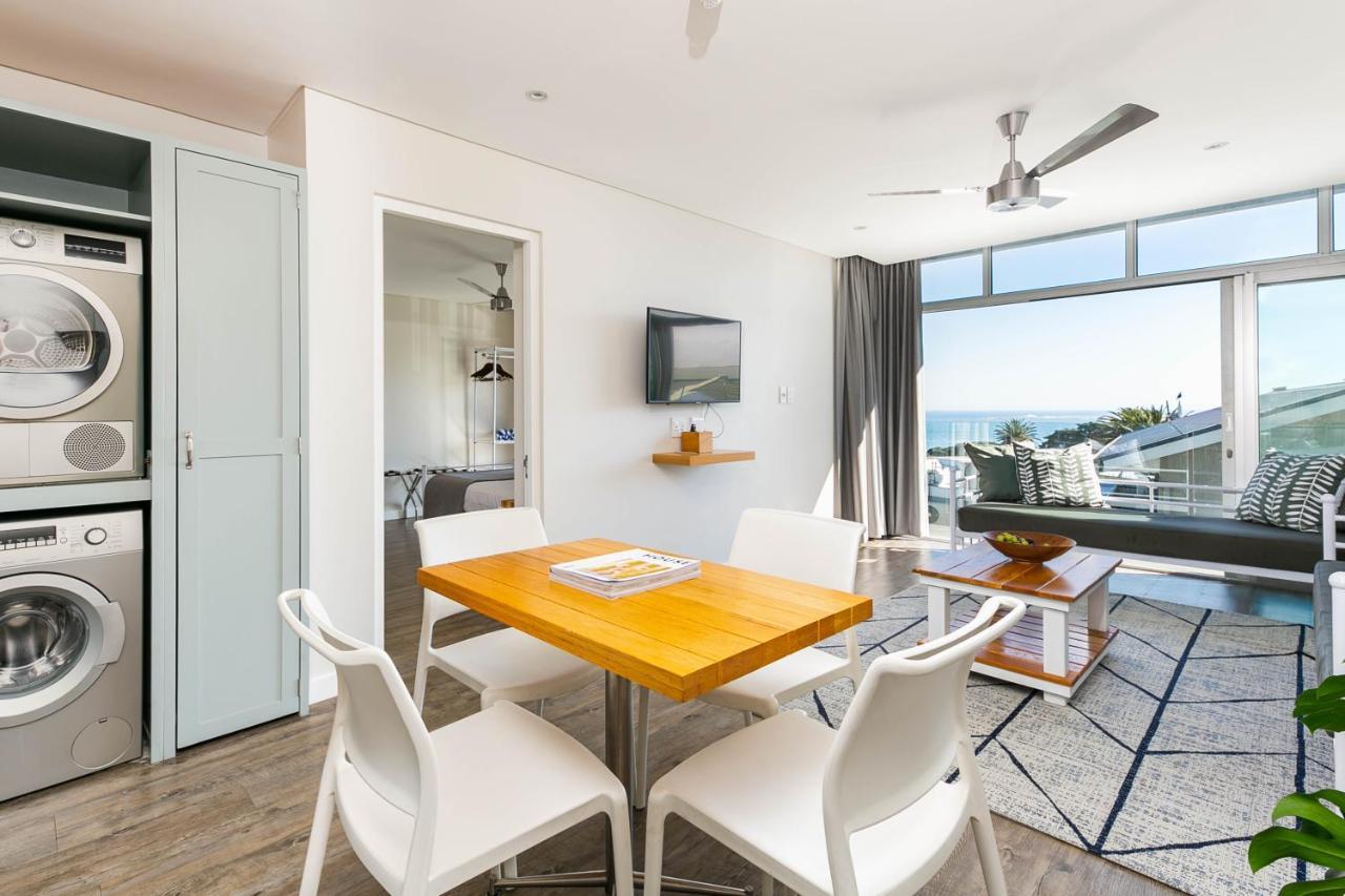 Beach Views -Camps Bay Village Cape Town Bagian luar foto