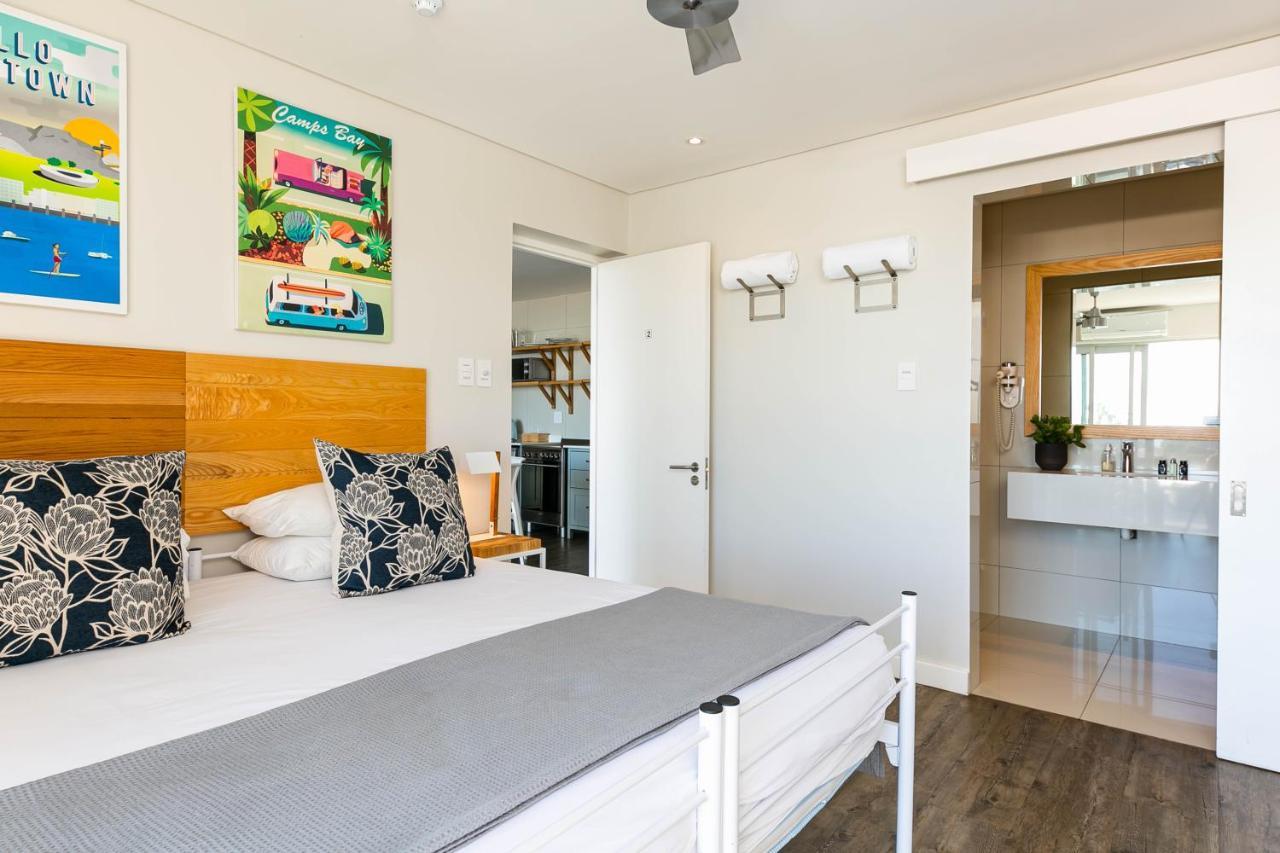 Beach Views -Camps Bay Village Cape Town Bagian luar foto